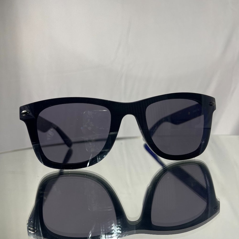 BCBG MAXAZRIA B853 Wayfarer Sunglasses 53mm Blue Purple